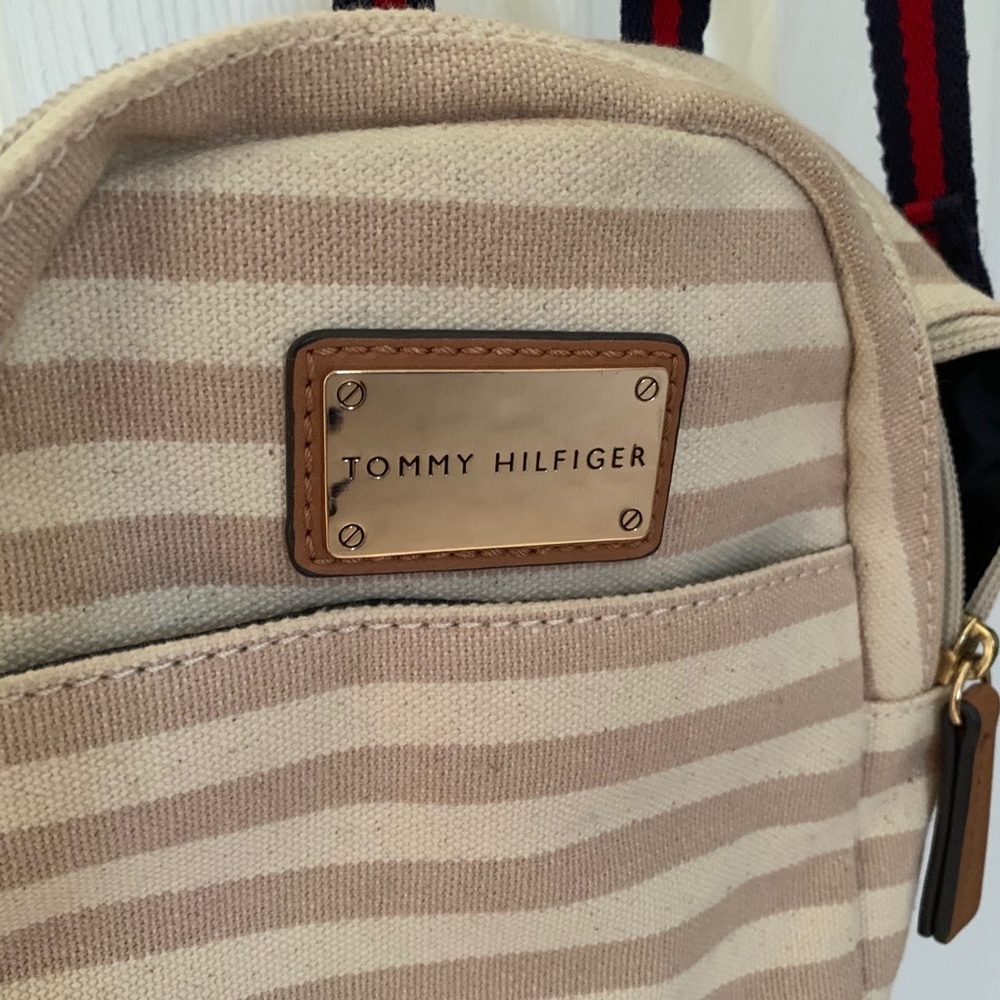 Tommy Hilfiger cross body bag